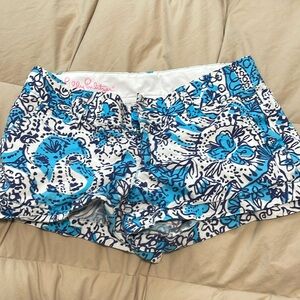 Lilly Pulitzer Walsh short